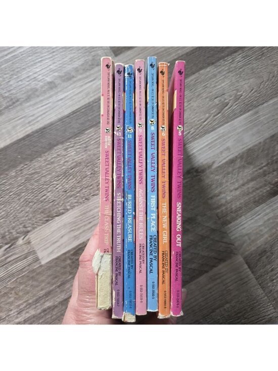 Francine Pascal Other - Sweet Valley Twins Book Lot 7 1980s Paperbacks Francine Pascal Retro Young Adult